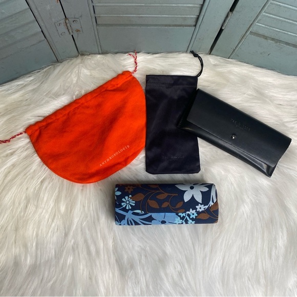 Set of 4 Rag & Bone Anthropologie Vera Bradley Sunglasses Cases and Pouches main image 4